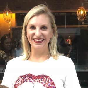 Meet your Posher, Lauren